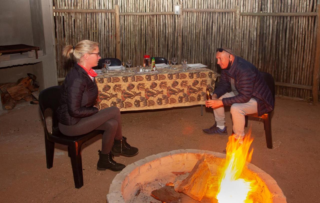 Bongan Safari Lodge Mbabat Esterno foto
